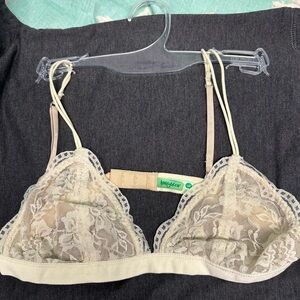 Honeydew Intimates Lace Bralette in Light Cream